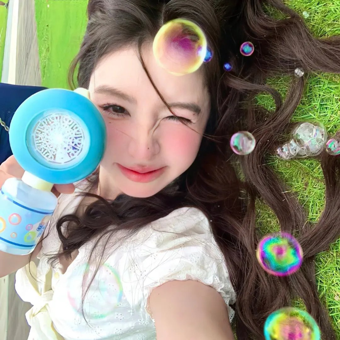 他们在沙漠中灌溉