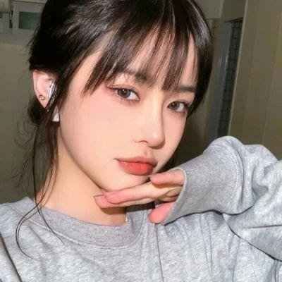 裸女怀春